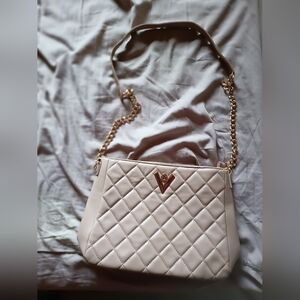 ✨️BOGO SALE ✨️Valentino Orlandi Cream  Purse